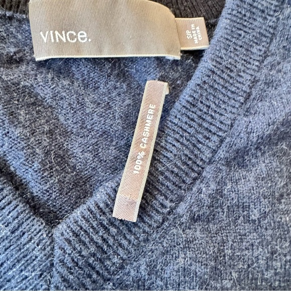 Vince Cashmere Mens Small V Neck Pullover Knit Sweater Blue - Picture 6 of 7